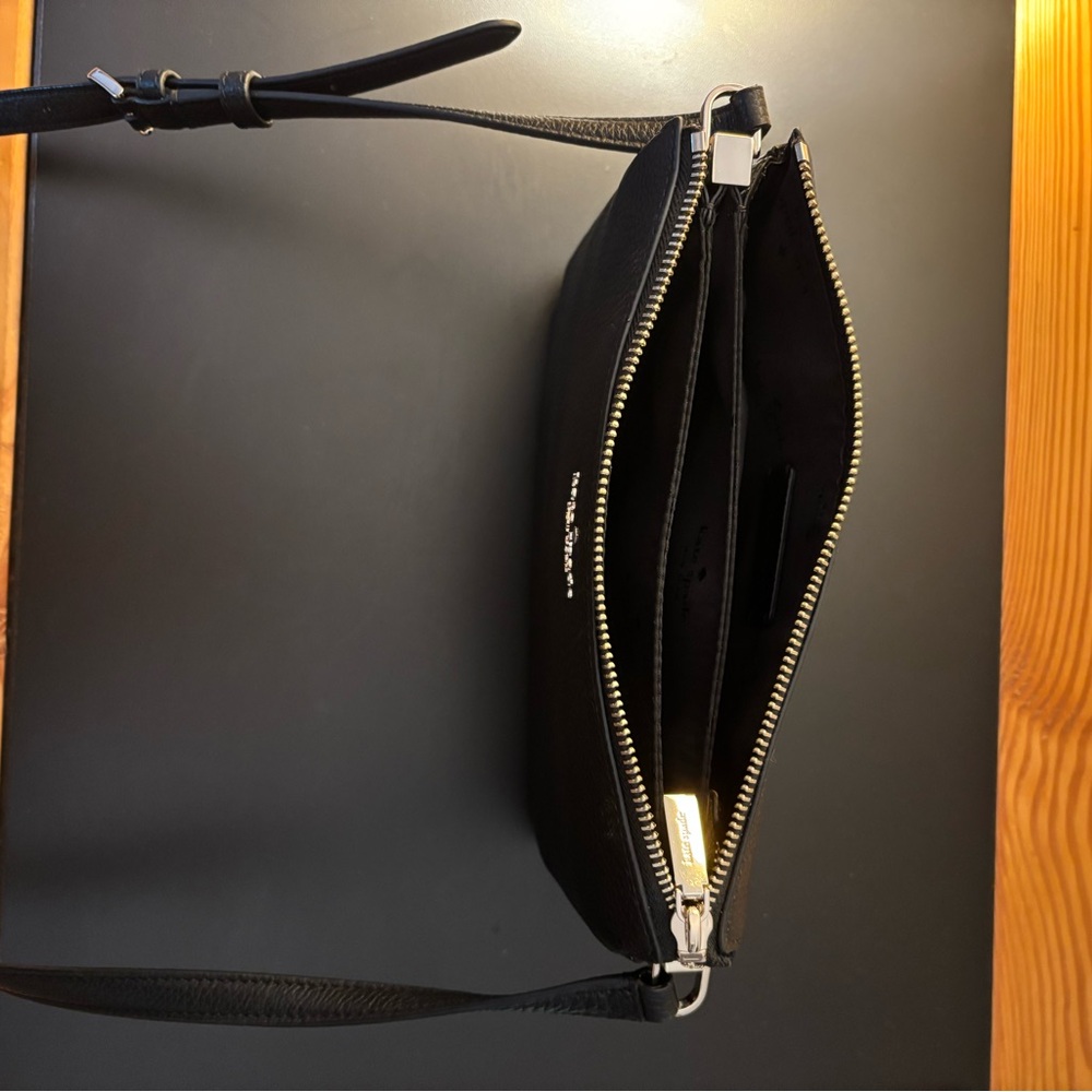 Kate Spade Elegant Black Crossbody Bag - Picture 2 of 2